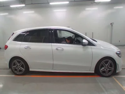 Mercedes-Benz B CLASS  с аукциона в Японии