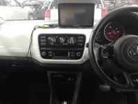 Volkswagen UP лот № 38020 оценка 4  с аукциона в Японии 8