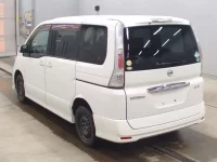 Nissan SERENA лот № 9036 оценка 3  с аукциона в Японии 5