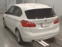 BMW 2-Series лот № 38030 оценка 4  с аукциона в Японии 5