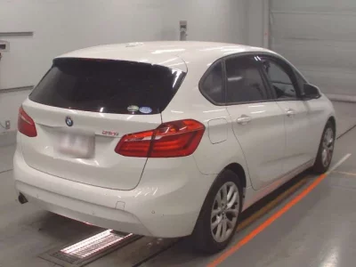 BMW 2-Series  с аукциона в Японии