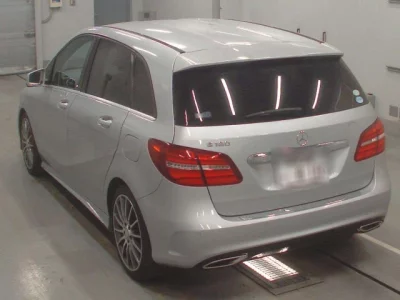 Mercedes-Benz B CLASS