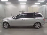 Mercedes-Benz C CLASS WAGON лот № 38044 оценка 3.5  с аукциона в Японии 3