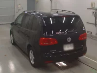 Volkswagen GOLF TOURAN лот № 38042 оценка 4  с аукциона в Японии 5