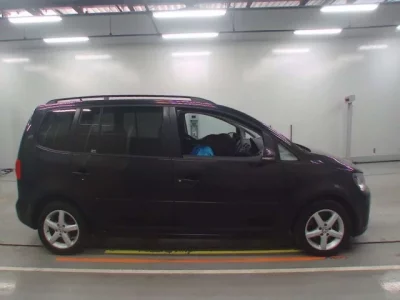 Volkswagen GOLF TOURAN