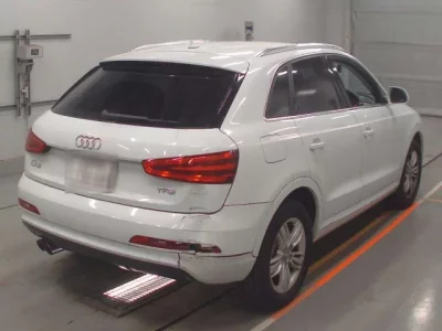 Audi Q3  с аукциона в Японии