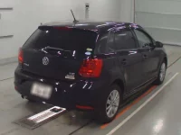 Volkswagen POLO лот № 38052 оценка 4  с аукциона в Японии 1