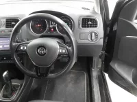 Volkswagen POLO лот № 38052 оценка 4  с аукциона в Японии 6