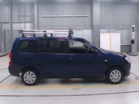 Toyota SUCCEED лот № 30137 оценка 4  с аукциона в Японии 2