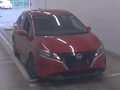 Nissan NOTE  с аукциона в Японии