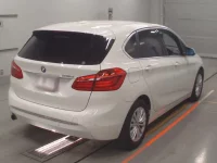 BMW 2-Series лот № 38062 оценка 4  с аукциона в Японии 1