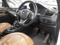 BMW 2-Series лот № 38062 оценка 4  с аукциона в Японии 6
