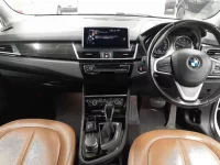 BMW 2-Series лот № 38062 оценка 4  с аукциона в Японии 8