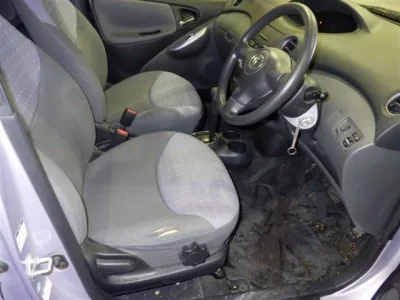 Toyota VITZ  с аукциона в Японии