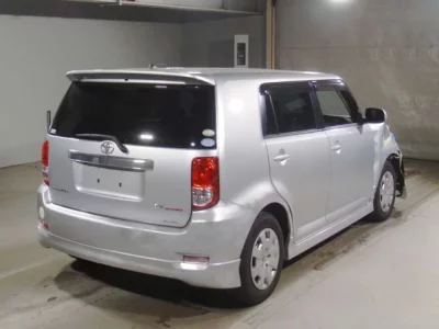 Toyota COROLLA RUMION  с аукциона в Японии