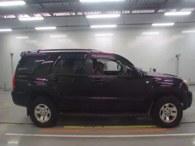 Toyota HILUX SURF  с аукциона в Японии