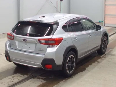 Subaru XV  с аукциона в Японии