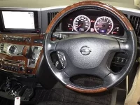 Nissan ELGRAND лот № 4 оценка 3.5  с аукциона в Японии 2