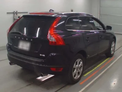 Volvo XC60  с аукциона в Японии
