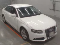Audi A4 лот № 38107 оценка 4  с аукциона в Японии 4