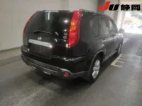 Nissan X-TRAIL лот № 4027 оценка 4  с аукциона в Японии 4