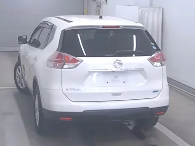 Nissan X-TRAIL  с аукциона в Японии