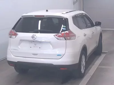 Nissan X-TRAIL  с аукциона в Японии