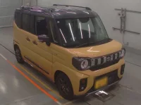 Suzuki SPACIA GEAR лот № 113 оценка 4.5  с аукциона в Японии 4