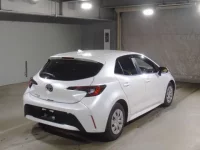 Toyota COROLLA SPORT лот № 396 оценка 4  с аукциона в Японии 1