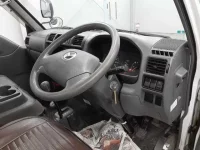 Mazda BONGO лот № 3043 оценка 2  с аукциона в Японии 6