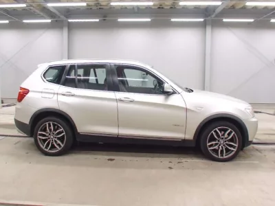 BMW X3  с аукциона в Японии