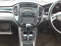 Toyota KLUGER лот № 30207 оценка R  с аукциона в Японии 8
