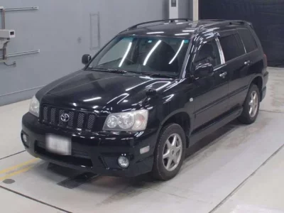 Toyota KLUGER  с аукциона в Японии
