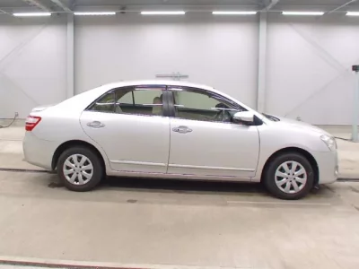 Toyota PREMIO  с аукциона в Японии