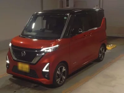 Nissan ROOX  с аукциона в Японии