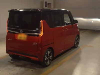 Nissan ROOX  с аукциона в Японии