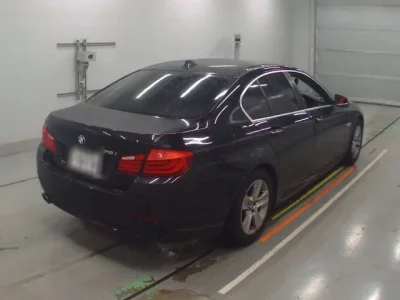 BMW 5-Series  с аукциона в Японии