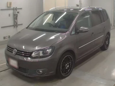 Volkswagen GOLF TOURAN  с аукциона в Японии