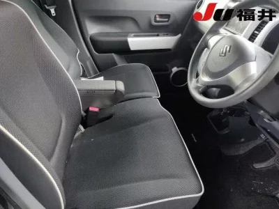 Suzuki HUSTLER  с аукциона в Японии