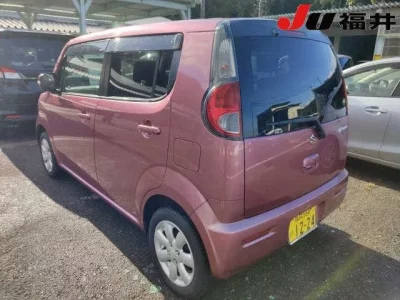 Suzuki MRWAGON