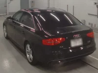 Audi A4 лот № 38162 оценка 4  с аукциона в Японии 5