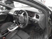 Audi A4 лот № 38162 оценка 4  с аукциона в Японии 6