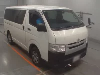 Toyota HIACE VAN лот № 30231 оценка R  с аукциона в Японии 3