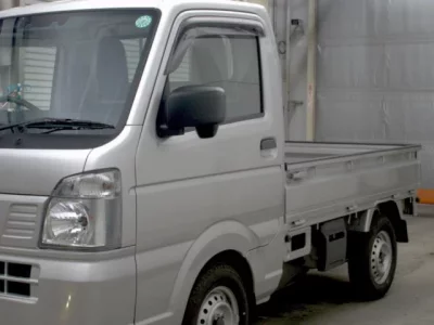 Nissan CLIPPER TRUCK