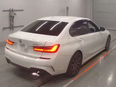 BMW 3-Series  с аукциона в Японии