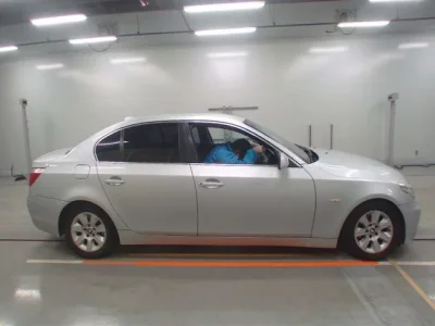 BMW 5-Series  с аукциона в Японии