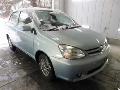 Toyota PLATZ  с аукциона в Японии