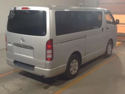 Toyota HIACE VAN  с аукциона в Японии