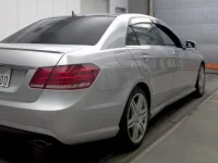 Mercedes-Benz E CLASS лот № 2058 оценка R  с аукциона в Японии 4