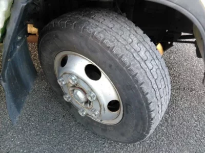 Isuzu ELF  с аукциона в Японии